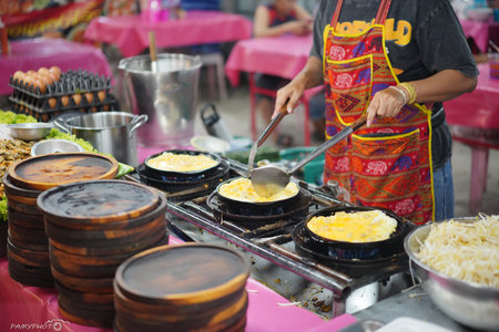 Street food is delicious Asian food in Thailand, and it's healthy. Street food is available 24 hours a day. The Asian Food Festival in Thailand, Bangkok, Khao San Road, January 14, 2026.のeditorial素材