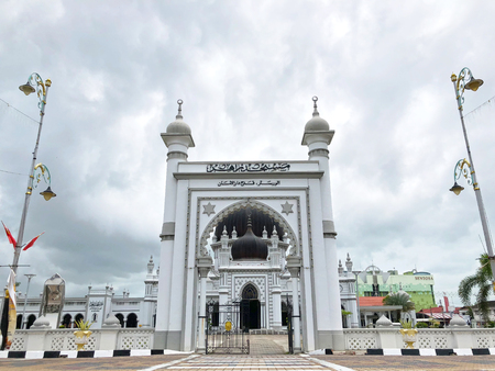 ALOR STAR,KEDAH,MALAYSIA - AUG 8, 2018: Masjid Zahir Mosque in Kedah, one of the grandest and oldest mosque in Malaysia. This mosque has been voted the top 10 most beautiful mosques in the world.のeditorial素材