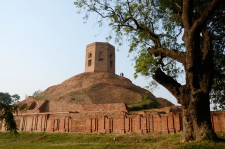 Chaukhandi Stupa in Sarnath with octagonal tower to commemorate the visit of Humayun, the powerful Mughal ruler,Uttar Pradesh,India の写真素材