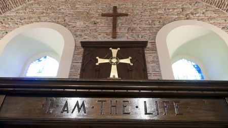 Religion christianity jesus church inside crucifix cross horizontalの写真素材