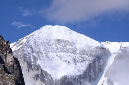 the beautiful image of garhwal himalaya with blue skyの写真素材