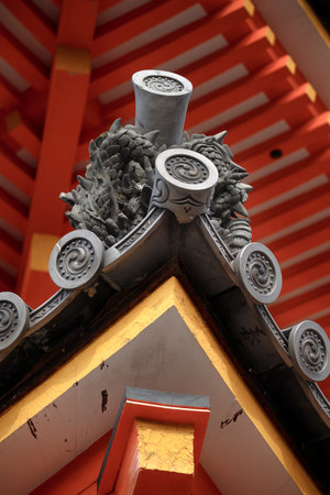 This Japanese traditional handcrafted Onigawara displays a mythical face designed to protect the...