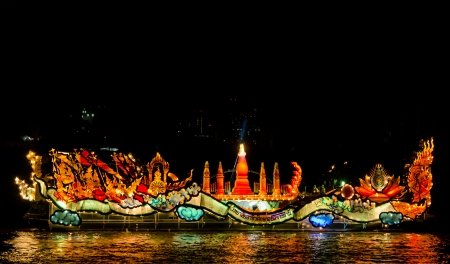 Illuminated Boat Processionのeditorial素材