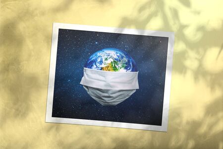 The whole earth is quarantined, the earth is wearing a mask
Coronavirus and Air pollution pm2.5 concept. COVID-19の写真素材