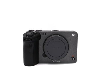 Sony ILME-FX3 body camcorder in silver color. Professional camera for blog/movie/video shooting in 8K. isolated on a white background.のeditorial素材