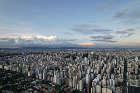 Breathtaking skyline view of Sao Paulo showcasing urban landscape at duskの写真素材