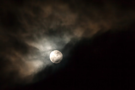 Majestic Night Sky With Moon And Clouds, Peaceful Backgroundの写真素材