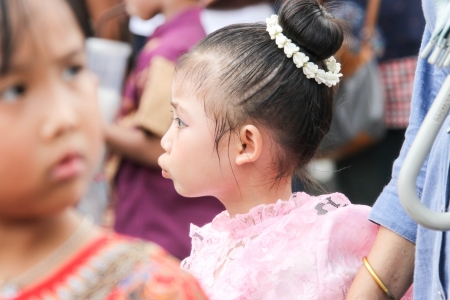 CHACHOENGSAO THAILAND - NOVEMBER 14:.Unknown to many people attended the festival of joy.Year on November 14, 2013. at Chachoengsao, Thailand.のeditorial素材