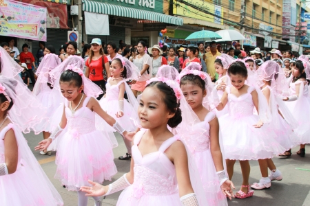 CHACHOENGSAO THAILAND - NOVEMBER 14:.
Unknown to many people attended the festival of joy.
Year on November 14, 2013. at Chachoengsao, Thailand.のeditorial素材
