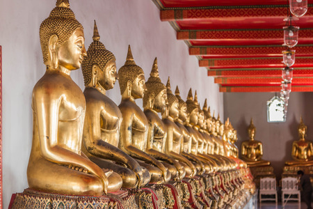 Buddha means that God created instead of King Buddha. To worship May be carved out of various...