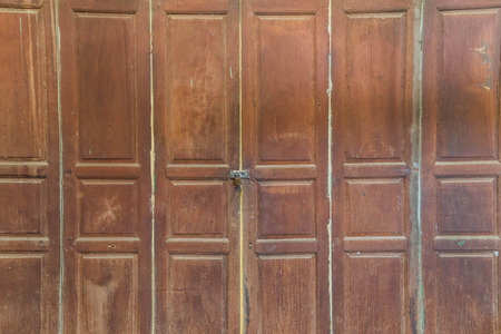 Is a vertical wall structure Usually have tons of solid generally refers to the wall of the building. Alternatively, use the weight above. Divide the living space in the building.の写真素材