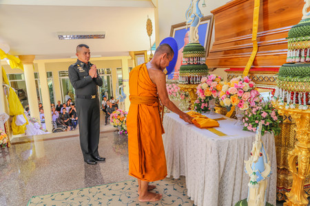 Funeral rites in Thailand is divided into three ceremonies, including burial ceremony watering funeral liturgy. Ceremony and Jacques in the business The ceremony is to start bathing the corpse.のeditorial素材