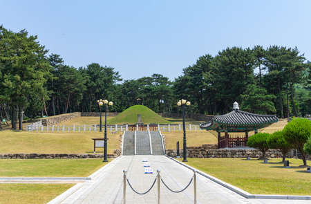 GIMHAE, SOUTH KOREA - JUNE 18, 2017 : Royal tomb of Queen Heo, the queen of king Suro of Gaya kingdom in Gimehae, South Gyeongsang province, South Korea.のeditorial素材