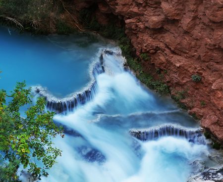 Water cascade
