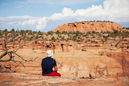 man on the cliffの写真素材