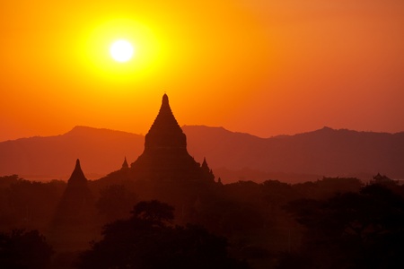 Bagan at sunset in Myanmarの写真素材