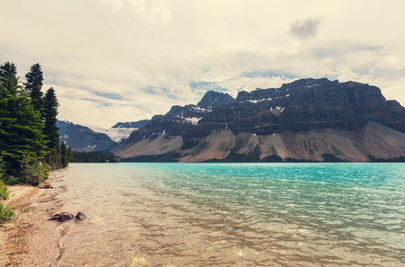 Bow Lake, Icefields Parkway, Banff National Park, Canadaの写真素材