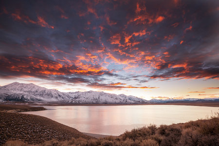 Beautiful nature scene in early winter mountains. Sierra Nevada landscapes. USA, California. Travel and winter vacation background.の写真素材