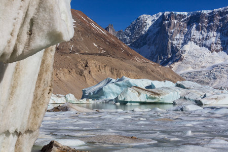 Icebergs in the  lake in high Patagonia mountains, Argentina, South Americaの写真素材
