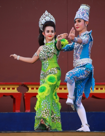 BANGKOK, THAILAND - MARCH 23: Thai Traditional Dress. This is the ancient acting of Likay-Thai in Thailand, March 23, 2013 in Bangkok, Thailand.のeditorial素材