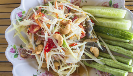 green papaya salad with crab,the favourite food of Thailand.の写真素材