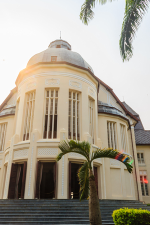 Beautiful Landscape and Architecture (with sunflare) of Phra Ramratchaniwet Palace (Wang Ban Peun), former the king Rama 5 palace, one of the main public tourist attractions in Phetchaburi, Thailandのeditorial素材