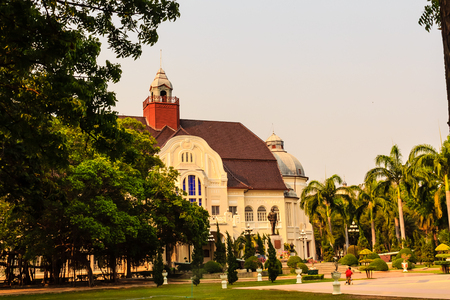 Beautiful Landscape and Architecture of Phra Ramratchaniwet Palace (Wang Ban Peun), former the king Rama 5 palace, one of the main public tourist attractions in Phetchaburi, Thailandのeditorial素材