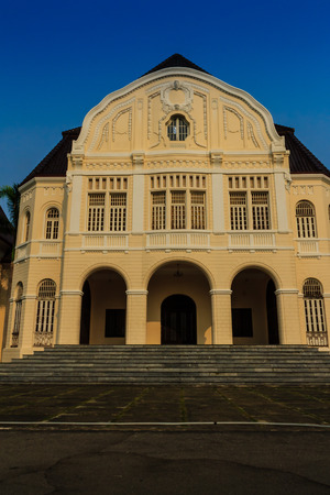 Beautiful Landscape and Architecture of Phra Ramratchaniwet Palace (Wang Ban Peun), former the king Rama 5 palace, one of the main public tourist attractions in Phetchaburi, Thailandのeditorial素材