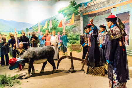 ShenZhen, China - November 15, 2014: Shenzhen museum has kept perfecting treasures with full and accurate materials tell visitors the 6,000 years of history of development process in Shenzhen region.のeditorial素材
