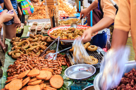 Bangkok, Thailand - January 17, 2015: Unidentified Thai venders selling variety of foods in local fresh market at Bangkok , Thailand.のeditorial素材