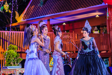 Bangkok, Thailand - January 28, 2017: Beautiful actresses in flamboyant costumes of Likay, the popular musical folk drama of Thailand.のeditorial素材