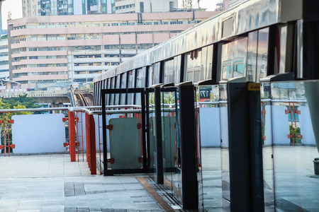 Bangkok, Thailand - February 1, 2017: Exotic platform of BTS Sky train at Phayathai station in Bangkok Thailand.のeditorial素材