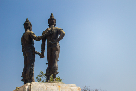 Three Kings Monument, the statues of King Mengrai, the founder of Chiang Mai and his two friends, King Ramkamhaeng of Sukothai and King Ngam Muang of Payao. The sculpture is a symbol of Chiang Mai.のeditorial素材