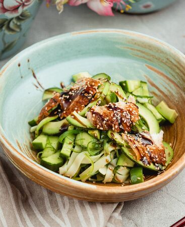 balsamic salad with chicken and cucumbersの写真素材