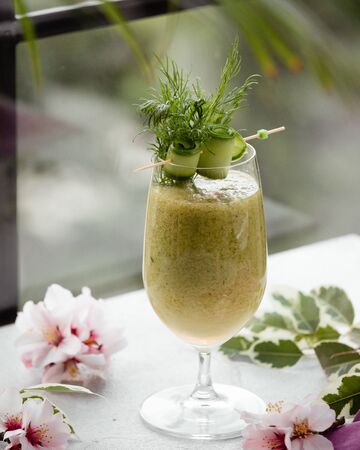 kiwi detox with sliced cucumberの写真素材