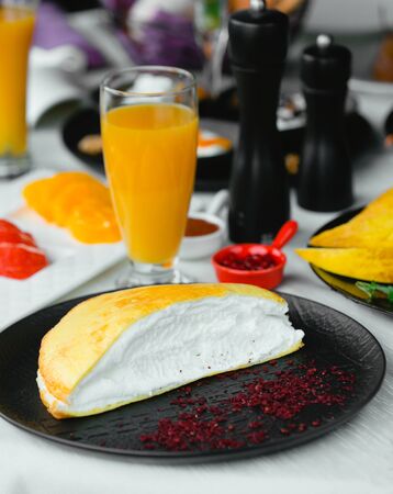 orange fresh on the tableの写真素材