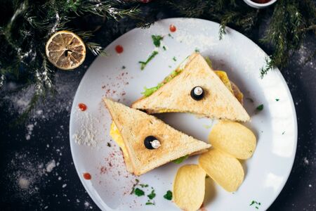 club sandwich with chipsの写真素材