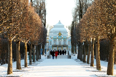 TSARSKOYE SELO (PUSHKIN), RUSSIA - JANUARY 04, 2017: Hermitage Alley of the Catherine Park in Pushkin, suburb of Saint Petersburgのeditorial素材