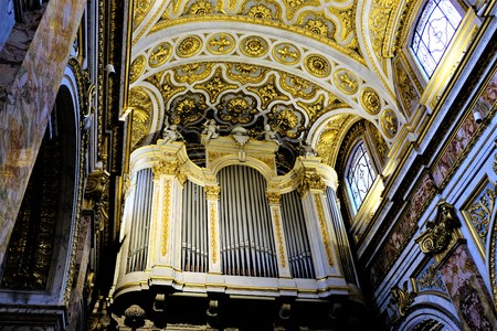 Pipe organ in the Church of San Luigi dei Francesiのeditorial素材