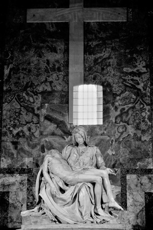 Pieta statuesのeditorial素材