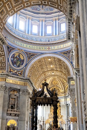 Interior of the Basilica di San Pietroのeditorial素材