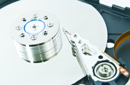 Hard disk drive