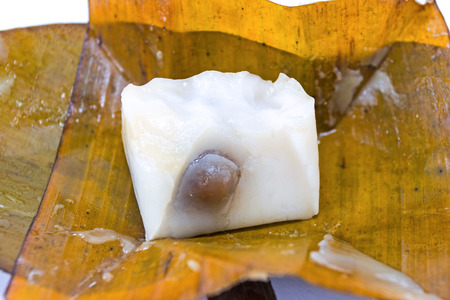 Khanom Sod-Sai, Steamed Flour with Coconut Filling