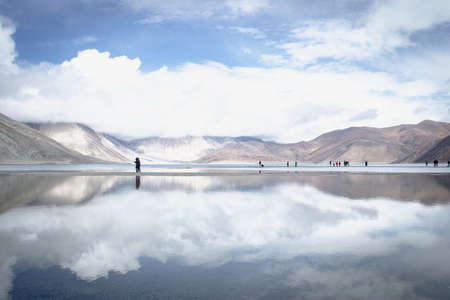 LEH LADAKH, INDIA - JUN19, 2018: Tourist travel to play himalayan snow mountains in Leh Ladakh, Indiaのeditorial素材