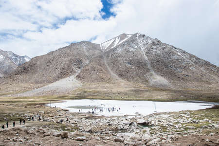 LEH LADAKH, INDIA - JUN19, 2018: Tourist travel to play himalayan snow mountains in Leh Ladakh, Indiaのeditorial素材