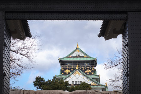 Osaka castle with the picture frame of gate. It is the largest castle that is one of Japan's most famous landmarks, Japan.のeditorial素材