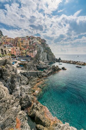 Italian coastline and colorful Manarola village in Cinque terre, Italy
