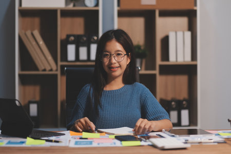 The designer team is designing the uxui system to make the uxui system work well on new phones and support system updates. Website development concept UI UX front end designerの写真素材