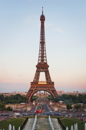 PARISのeditorial素材