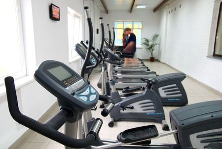 Training apparatus for run in fitness to a hall Training apparatus for run in fitness to a hall